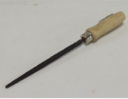 Pilník čtyřhranný 150/2