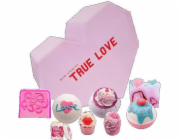 Bomb Cosmetics BOMB COSMETICS_True Love Dárková krabička sada kosmetiky Šumivá kulička 3ks + Glycerinové mýdlo 2ks + Butter Cupcake 2ks + Balzám na rty