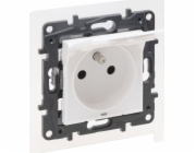 Legrand Niloe Step - zásuvka 2P+Z IP44, automatické koncovky, s clonou - bílá barva 863136