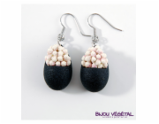 Živé šperky - Náušnice Slza černé s trvalými bílými květy