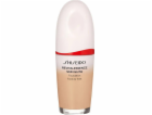 Shiseido  Revitalessence Skin Glow Foundation SPF30 make-...