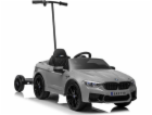 sportovní auto na baterie BMW M5 s rodičovskou platformou...
