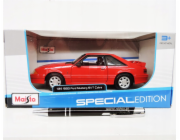 Maisto Model Ford Mustang SVT Cobra 1993 červená 1/24