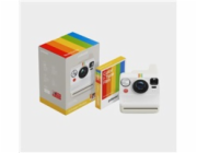 Polaroid Now Gen 3 Pebble White bundle with Color Film (8 photos)
