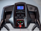 Běžecký pás s elektrickým nastavením sklonu pásu GB4200