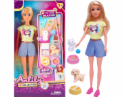 Panenka s kočkou, pejskem a dvěma miskami