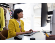 HP Kombinovaná nabíjecí bezdrátová klávesnice a myš 720 pro více zařízení