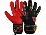 Reusch Attrakt Freegel Silver Junior brankářské rukavice červené a černé 5572235 7075 6.5