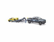 Bruder Terénní auto RAM se sportovním vozem a figurkou