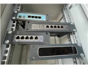 TP-Link D-TP158 Držák do racku pro SG108xx/SG1006P/ER605/RP108GE, šedý