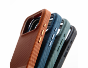 Native Union Pouzdro (RE)Classic – kryt kompatibilní s MagSafe pro iPhone 17 Pro Max (černý)