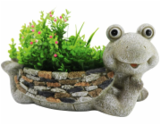 Dekorace MagicHome Gecco, Žába s květináčem, magnézie, 35x16x17 cm