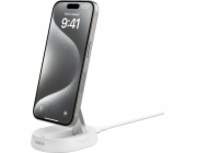 Belkin BOOST CHARGE™ PRO konvertibilní Qi2 15W magnetický nabíjecí stojan, bez adaptéru, bílá