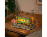 7382573