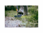 FISKARS Škrabka na trávu OneClick 1080689, ocel