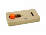 Beeztees Interaktivní dřevěná hračka SWINNY 22 cm