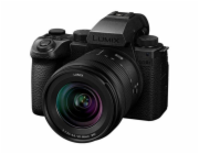Panasonic Lumix S5 II X LUMIX S 20-60 mm F/3,5-5,6 + Lumix S 50mm/F1,8