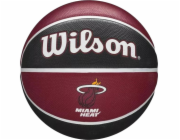 Wilson NBA Team Miami Heat Ball, rok 7 (WTB1300XBMIA)