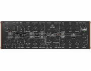 Behringer Kobol Expander - analogový semi-modulární syntezátor
